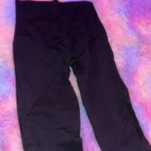 Black leggings